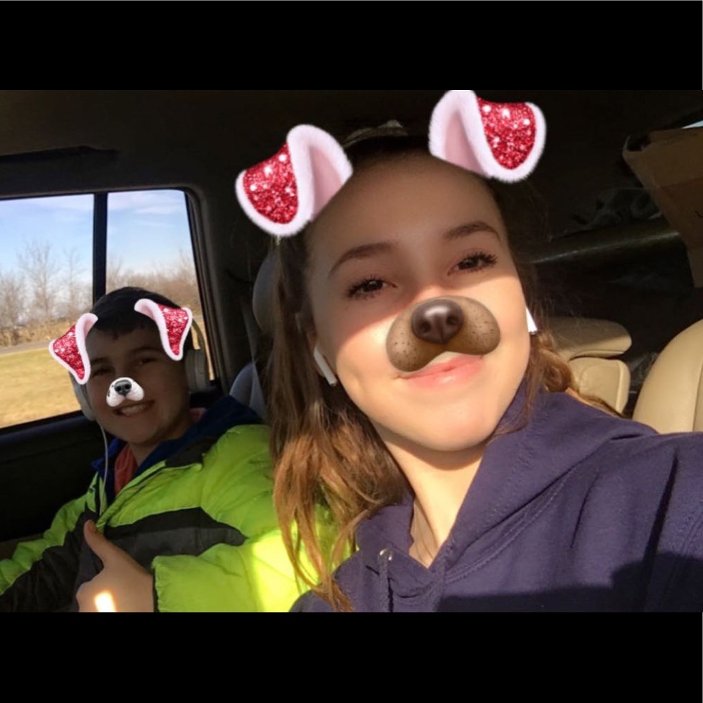 Meet your Posher, Lola